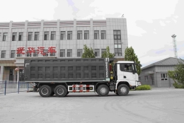 самосвал 8х4 Евро 5 Шахман (4)